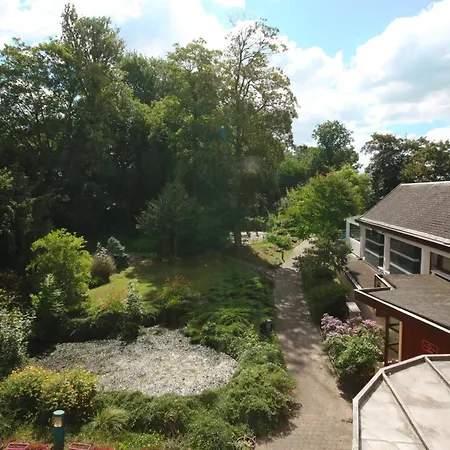 Le Manoir De La Mantille - Plumetis Guest house Caudry