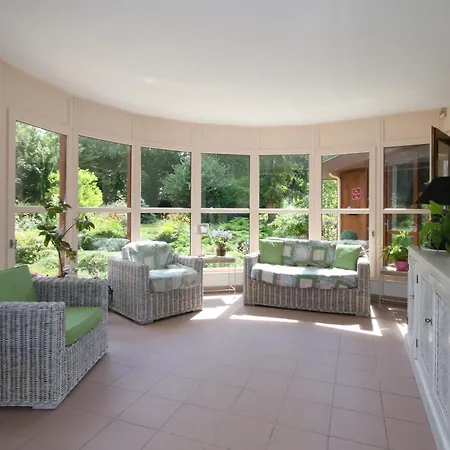 Le Manoir De La Mantille - Plumetis Caudry